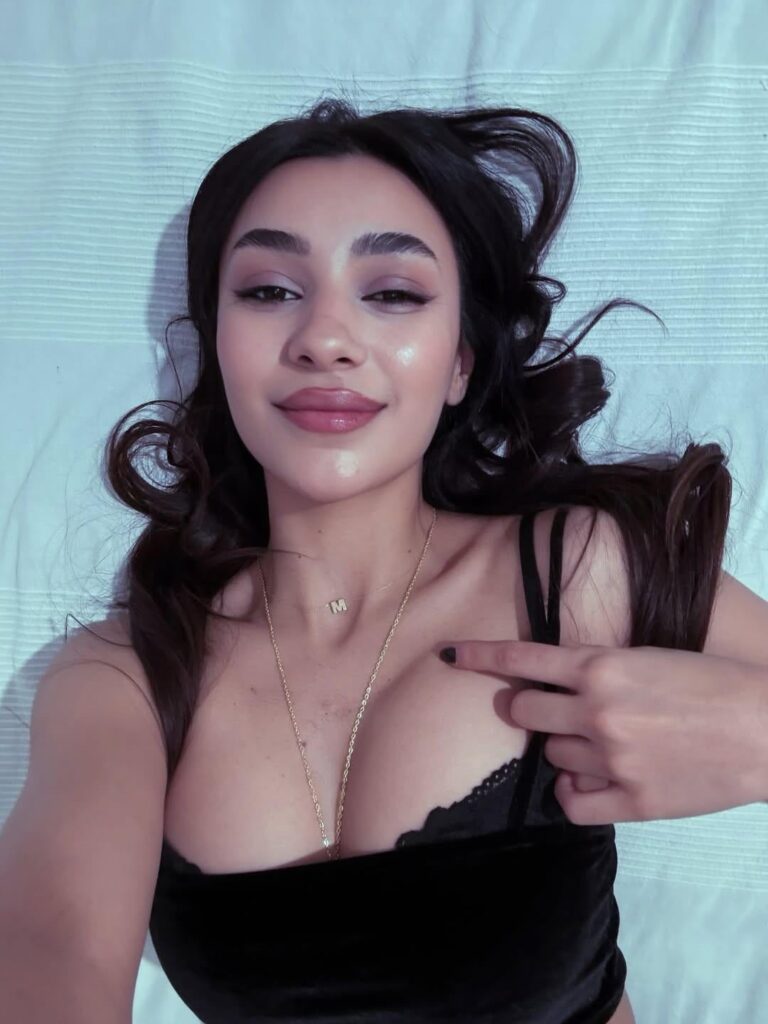 Kübra Çamlıbel Kübra Çamlıbel