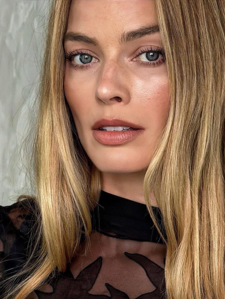 Margot Robbie