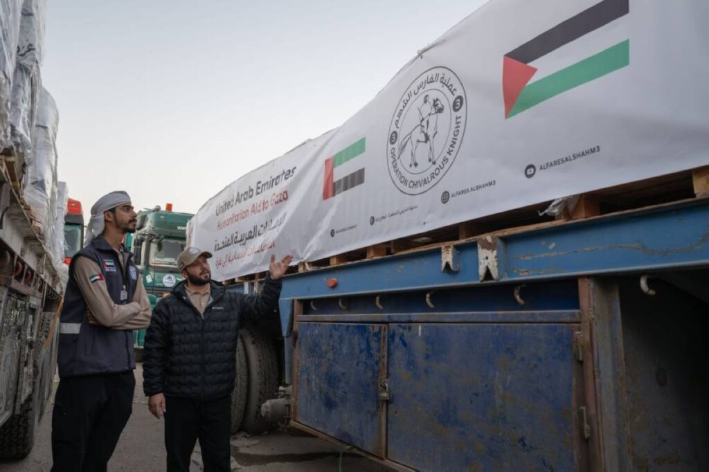 ضمن “الفارس الشهم 3”.. دخول القافلة 301 إلى غزة محمّلة بـ 290 طناً من المواد الغذائية Al Bayan