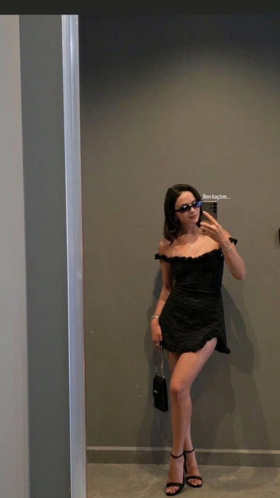 Feride özdinç netleştirilmiş 4K