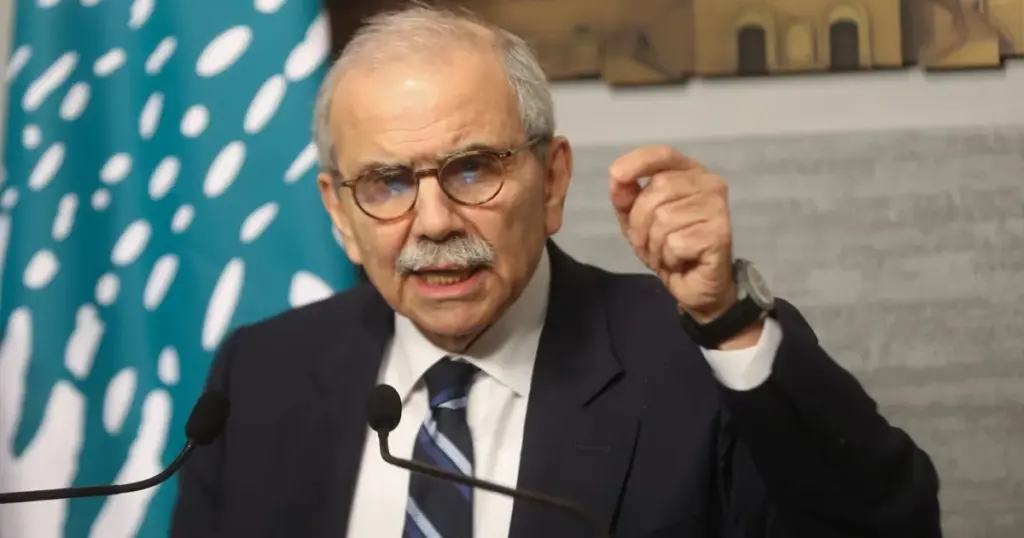 رئيس وزراء لبنان: لن نقبل بجر بلادنا إلى "مغامرات"