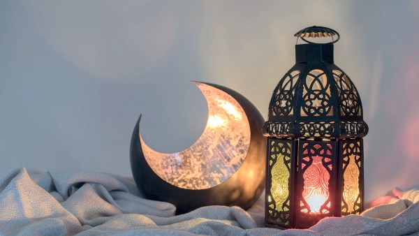 أول أيام عيد الفطر المبارك ورمضان 29 يوم فقط