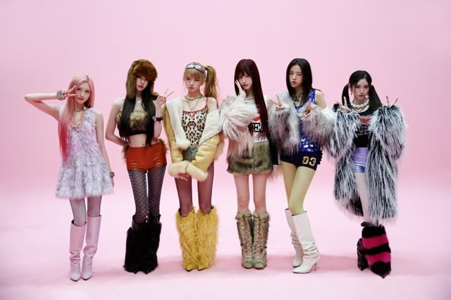 260223 IVE - الألبوم الثاني: REVIVE+ (جلسة تصوير حصرية لمجلة Genie خلف الصور)