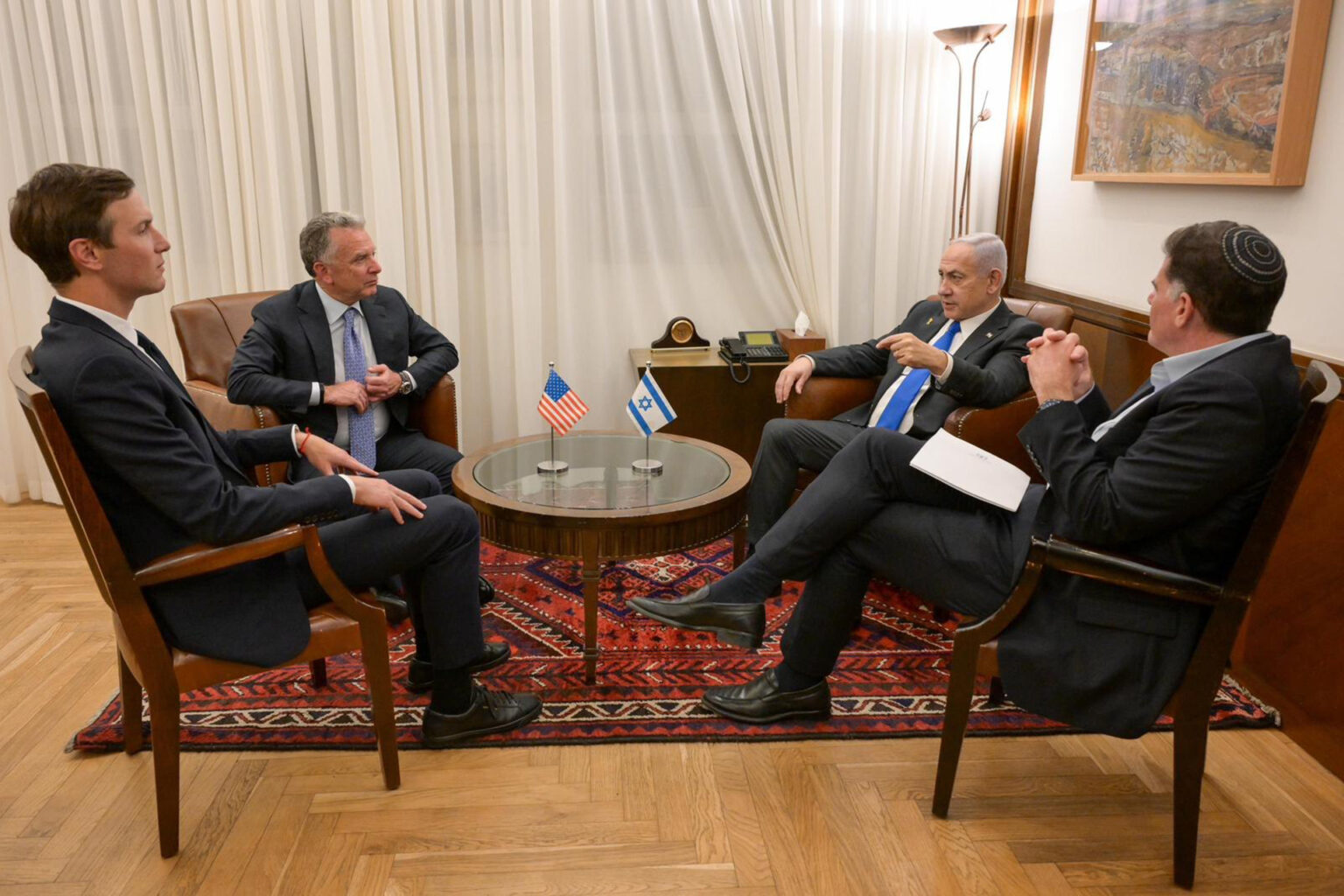 قبيل لقائه بترمب.. نتنياهو يبحث الملف الإيراني مع ويتكوف وكوشنر | أخبار