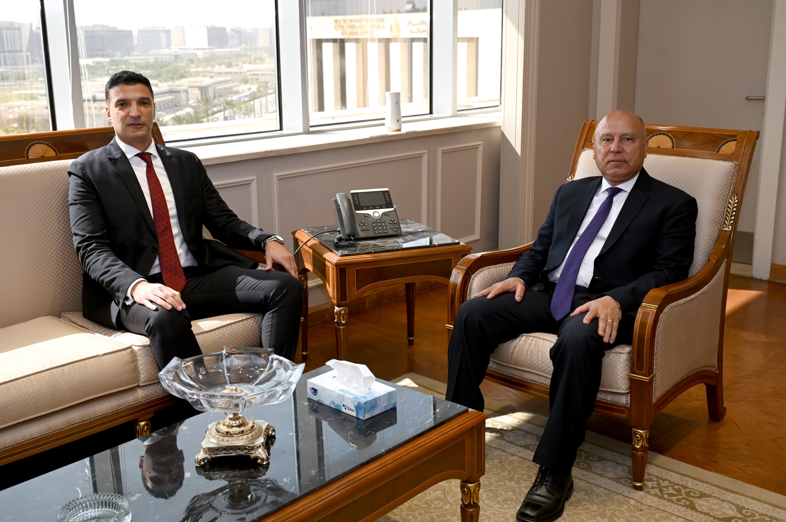 وزيرا الصناعة والنقل