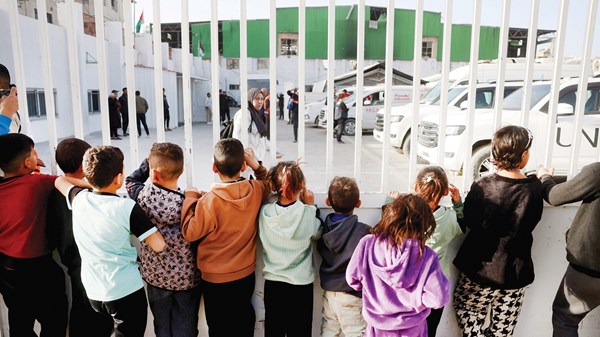 دفعة خامسة من المرضى تغادر غزة إلى مصر