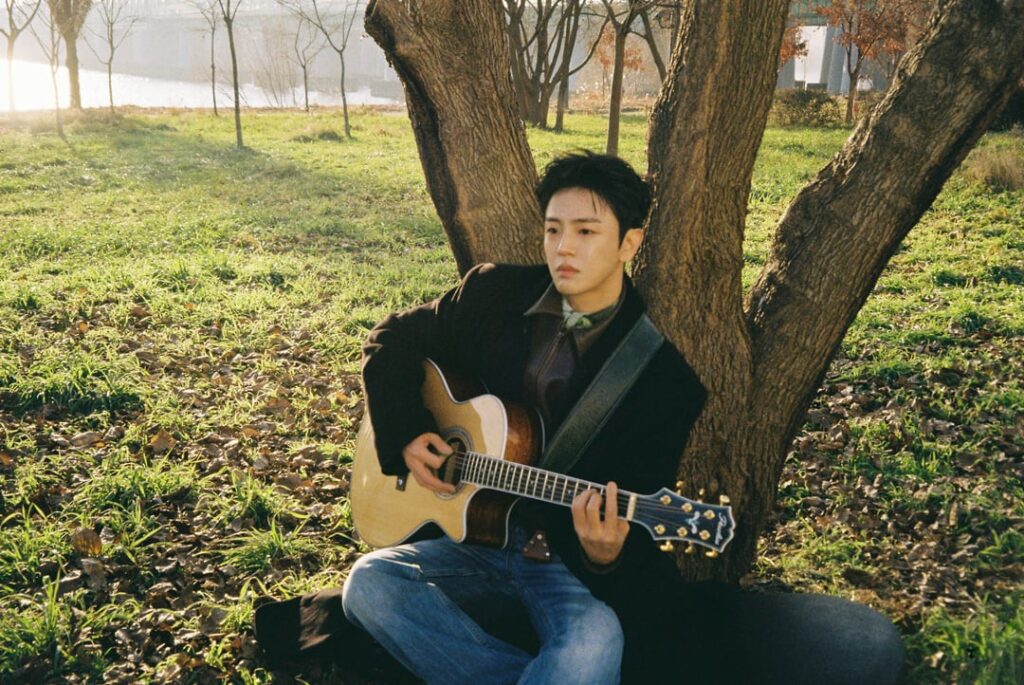 آيس لي جيهام - الألبوم المصغر الأول "Love Before Me" (الصورة المفاهيمية 1)