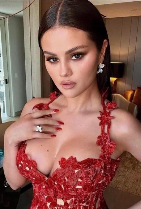 Selena Gomez Selena Gomez