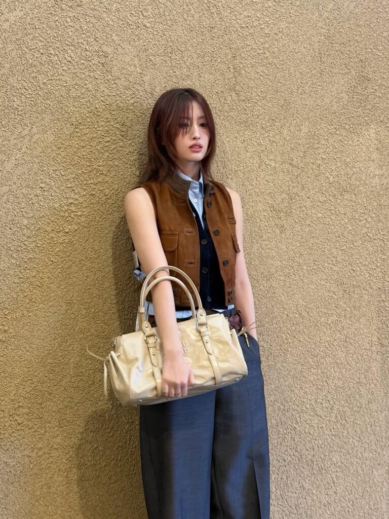 260519 تحديث مومو على الانستقرام - مومو الحقيبة التي تم إطلاقها حديثًا من MIU MIU MANIFESTE Pop Up!