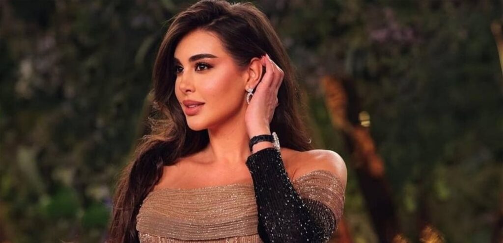 ياسمين صبري من دبي.. إطلالة ساحرة ومفاجأة بانتظار الجمهور