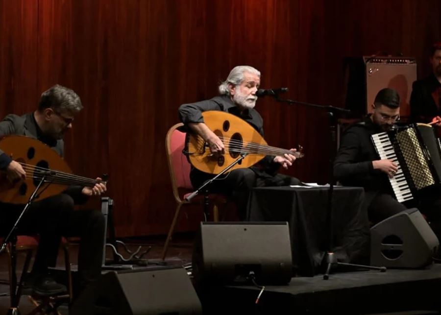 صوتٌ واحد في “البستان” فيه وجدان لبنان ونغمات الأوطان صوتٌ واحد في "البستان" فيه وجدان لبنان ونغمات الأوطان