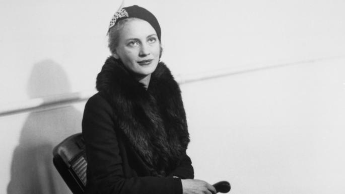 معرض استعادي للأميركية لي ميلر في التصوير الحربي