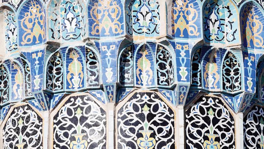 أخبار الخليج | فن المنمنمات المصنف تراثا عالميا يبعث الأمل والحرية في أفغانستان