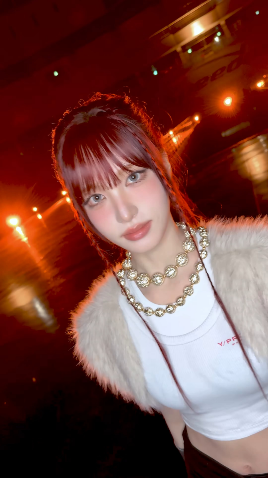 260224 تحديث TikTok الرسمي لـ IVE مع Liz - صورة غير حقيقية ₊˚✧ ﾟ. (تحدي الثقب الأسود)
