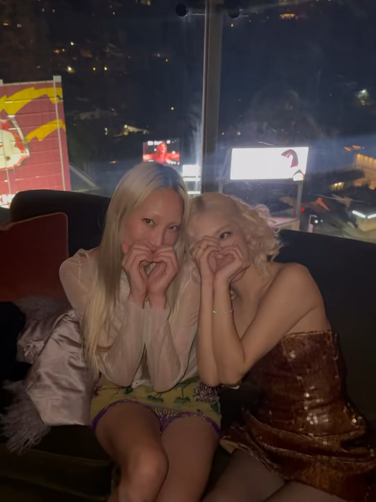 260220 تحديث IG francalanci مع ROSÉ