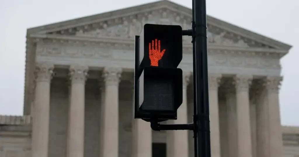 المحكمة العليا الأميركية تُبطل رسوم ترمب الجمركية