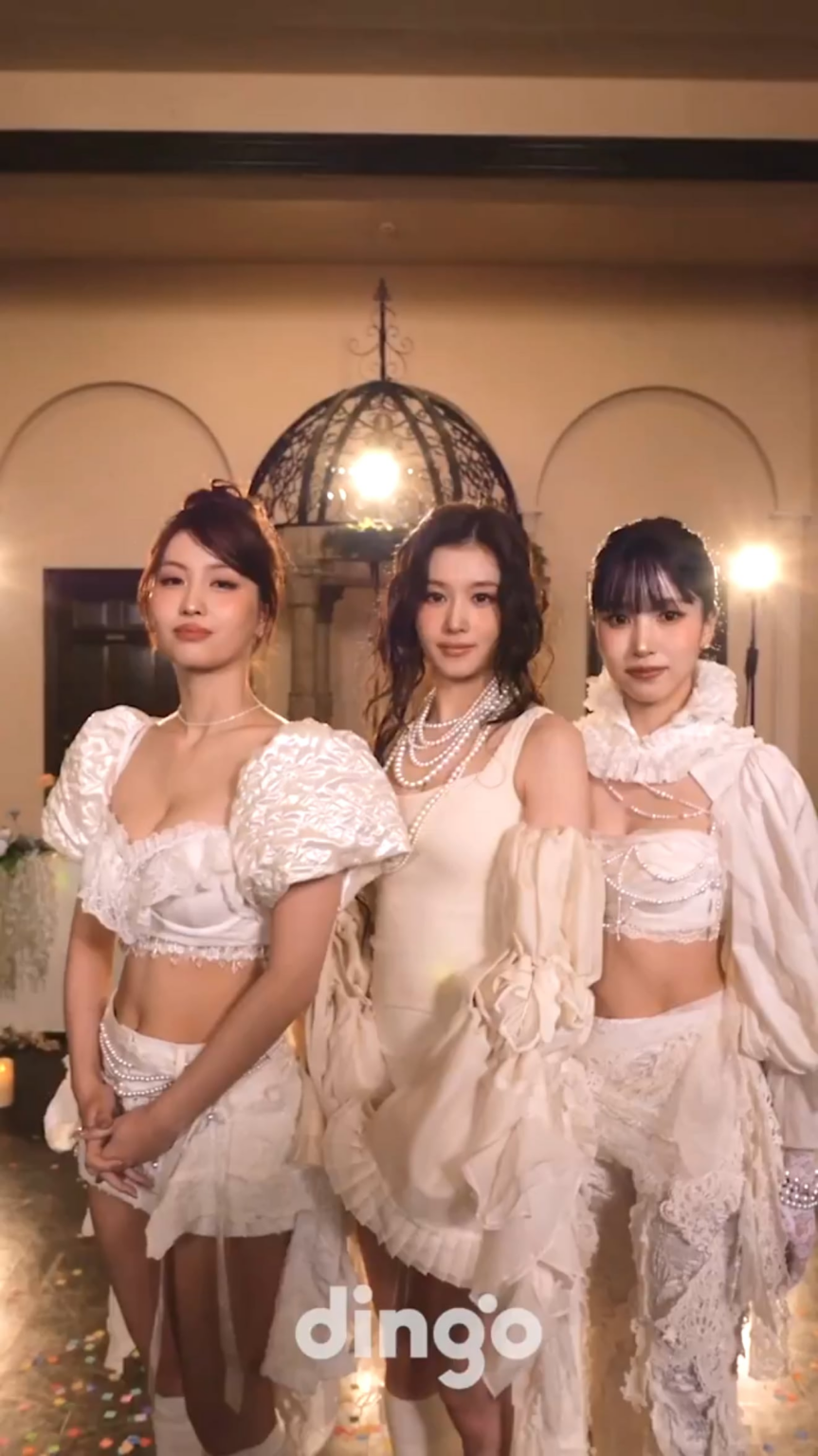 260218 تحديث تويتر dingo_official - ميسامو صنعت قصاصات ورق للدنغو ✨ جمالهم يجعلني أشعر وكأن الربيع قد وصل بالفعل 🌸 تحقق من 「Confetti」 MOVE REC الخاصة بـ MISAMO. على الدنغو اليابان في 25 فبراير!