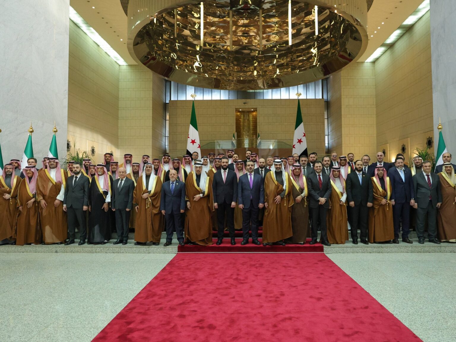 آخرها شركة طيران.. تعرف على استثمارات السعودية بسوريا بعد سقوط الأسد | اقتصاد