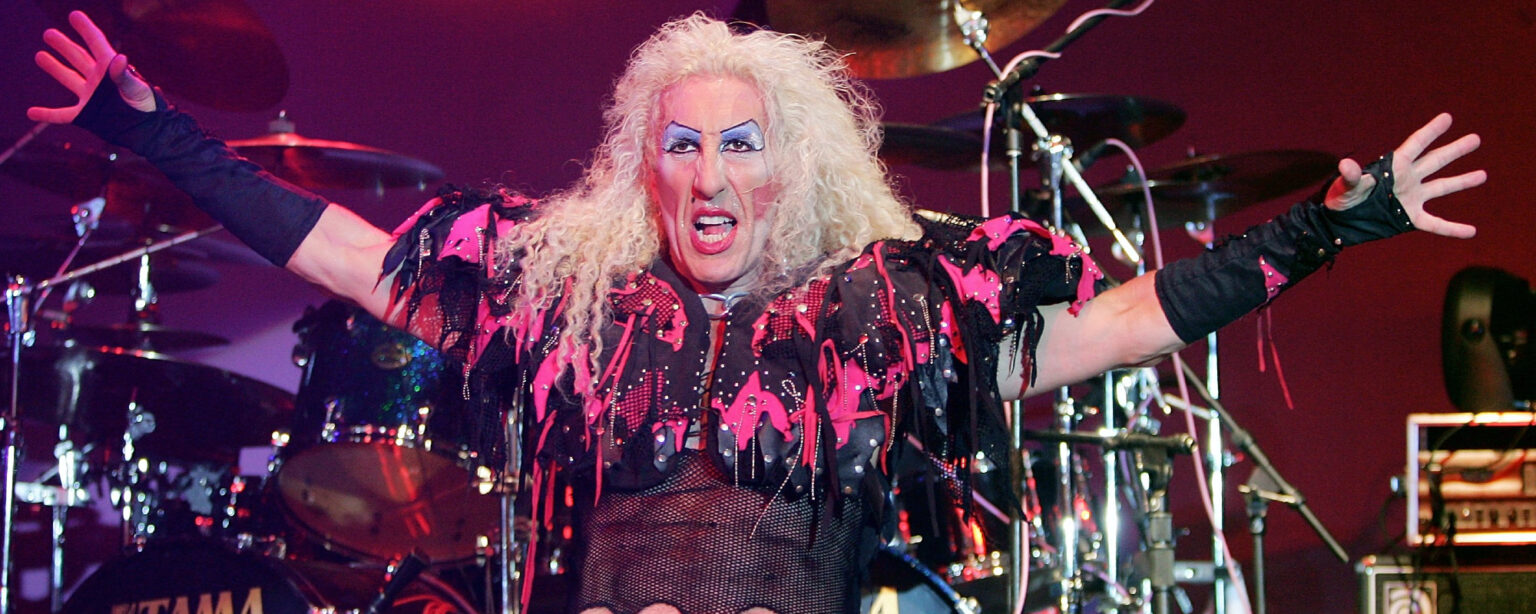 تتطلع Twisted Sister إلى المستقبل بدون المغني الشهير Dee Snider