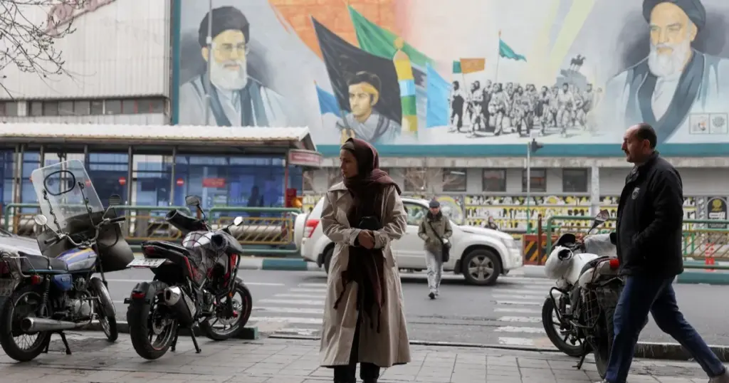 إعلام إيراني: اعتقال أعضاء مجموعة "تخريبية" بتهمة التحريض ضد النظام