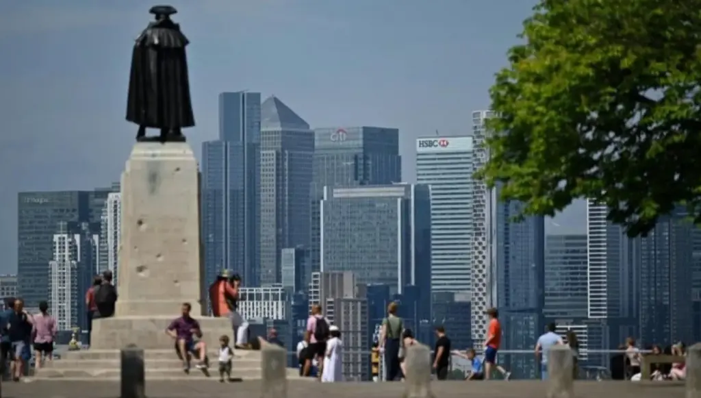 رؤوس الأموال الإماراتية تتجه الى وسط لندن