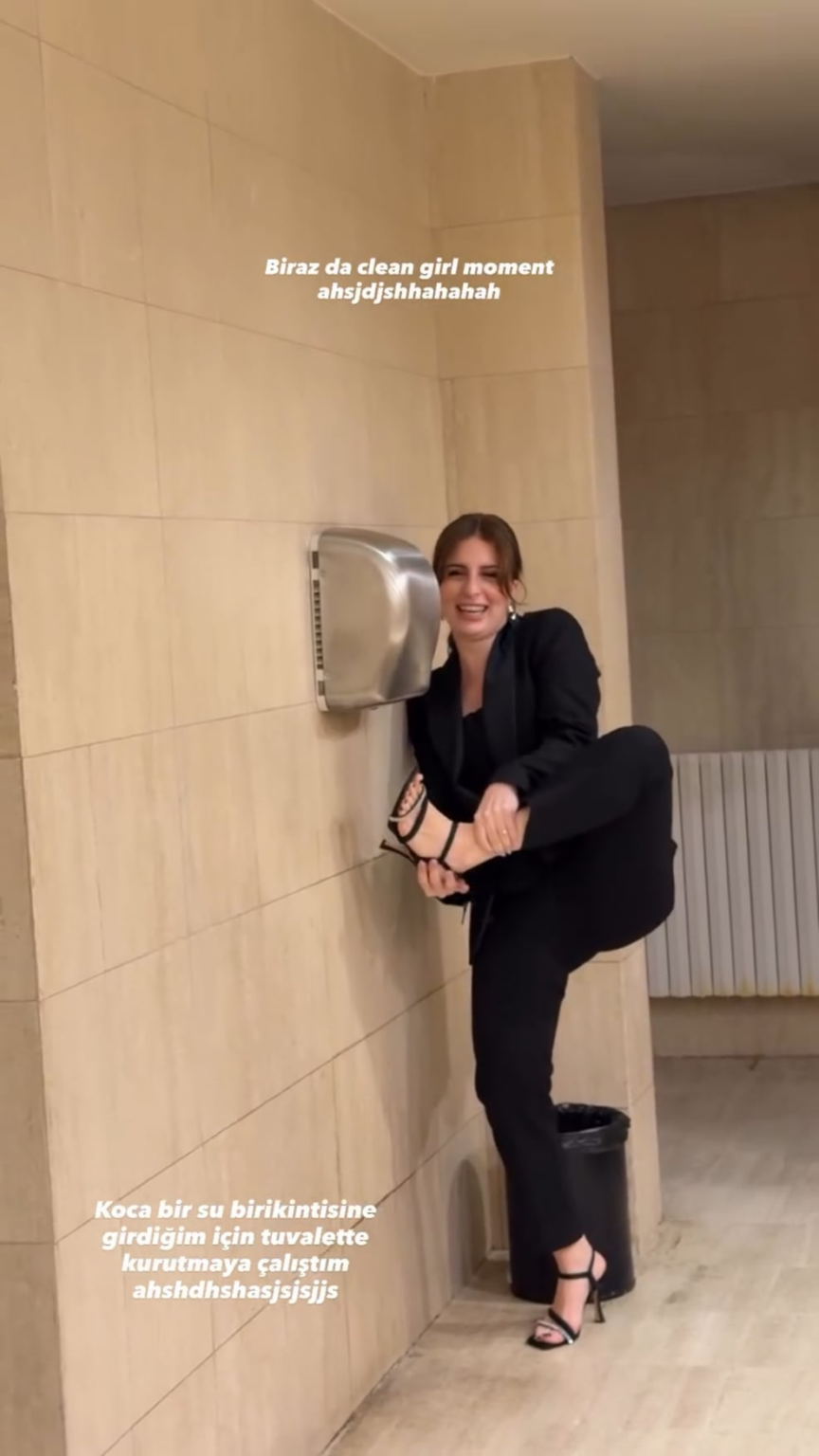 Zeynep Özkaya Zeynep Özkaya