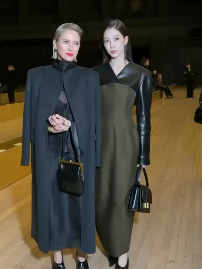 260215 تحديث انستقرام L'OFFICIEL USA مع كازوها (مع ناعومي واتس)