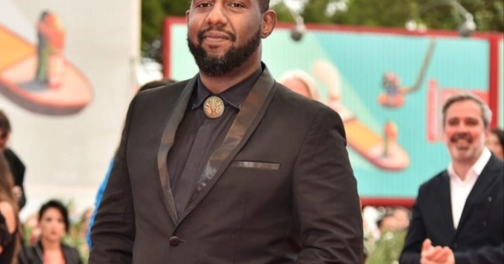 بسبب أزمة التأشيرات.. انسحاب الفيلم السوداني "كرت أزرق" من "سوق برلين" | فن