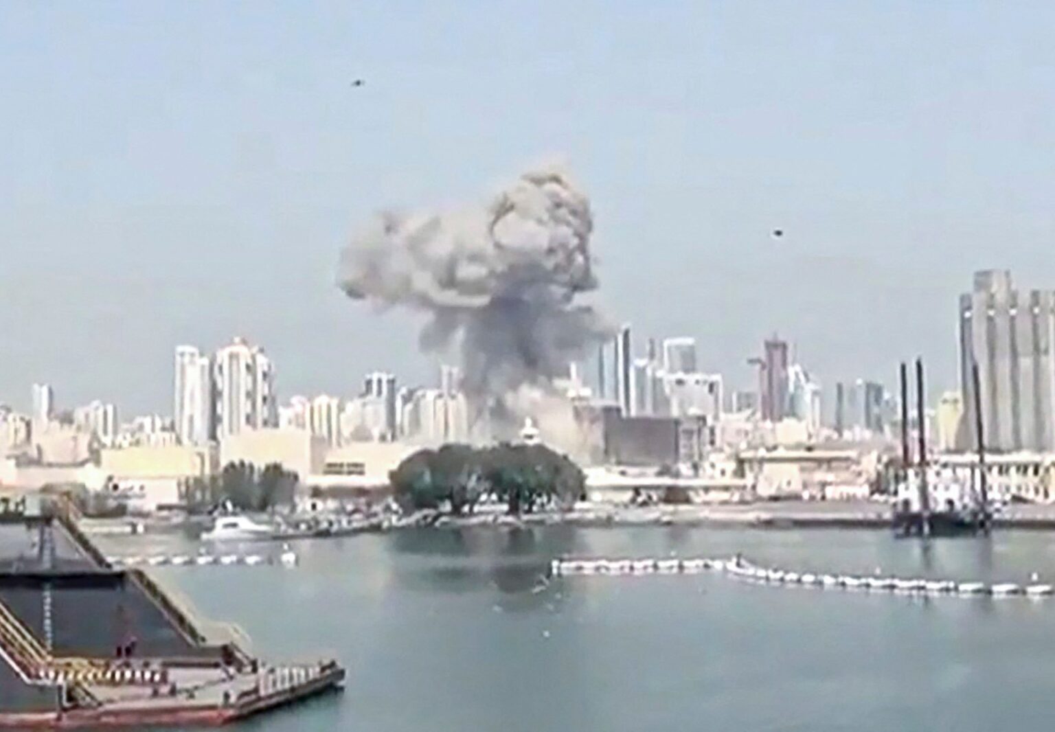 مسؤول إيراني للجزيرة: هجماتنا لن تقتصر على القواعد الأمريكية | أخبار