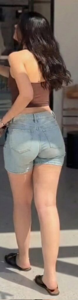 Nourine Abouseada 🍑