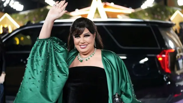 الراقصة المصرية فيفي عبده خلال مشاركتها في حفلة توزيع جوائز "جوي أووردز" في السعودية