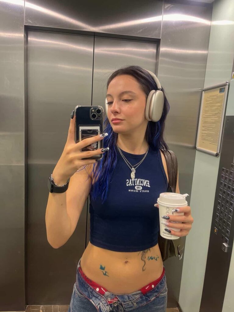 ZEYNEP SUDE OKTAY ZOKTAY (MANİFEST) ZEYNEP SUDE OKTAY ZOKTAY (MANİFEST)