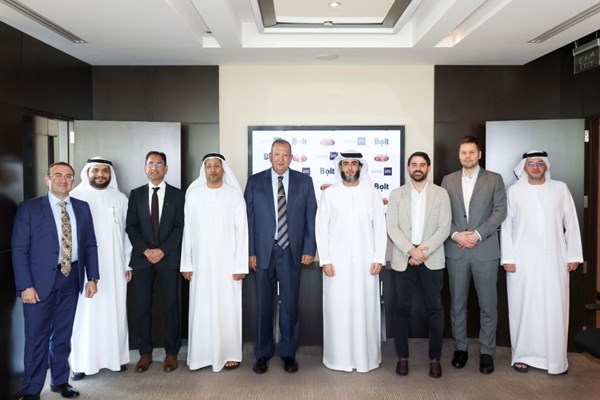 انضمام أكثر من 1823 مركبة من «التاكسي الوطني» إلى منصة «بولت»