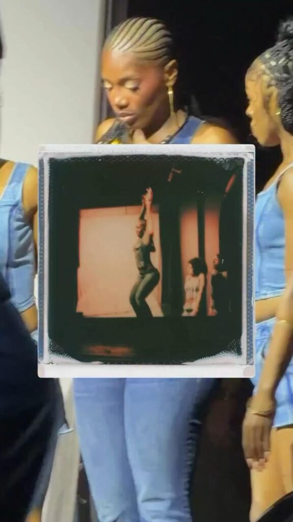 260226 روزيه لليفايز