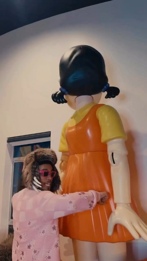 أندرسون باك يُعلن عن تعاونه القادم مع aespa!