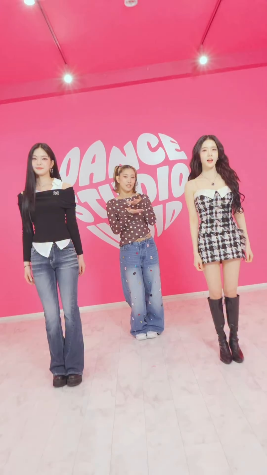 260227 تحديث هانا على الانستقرام - سيون وعيسى من تحدي الرقص STAYC مع هانا على أغنية MISAMO "Confetti":"مع عضوتين من STAYC 💞 "Confetti" 🐁🎩🎉"