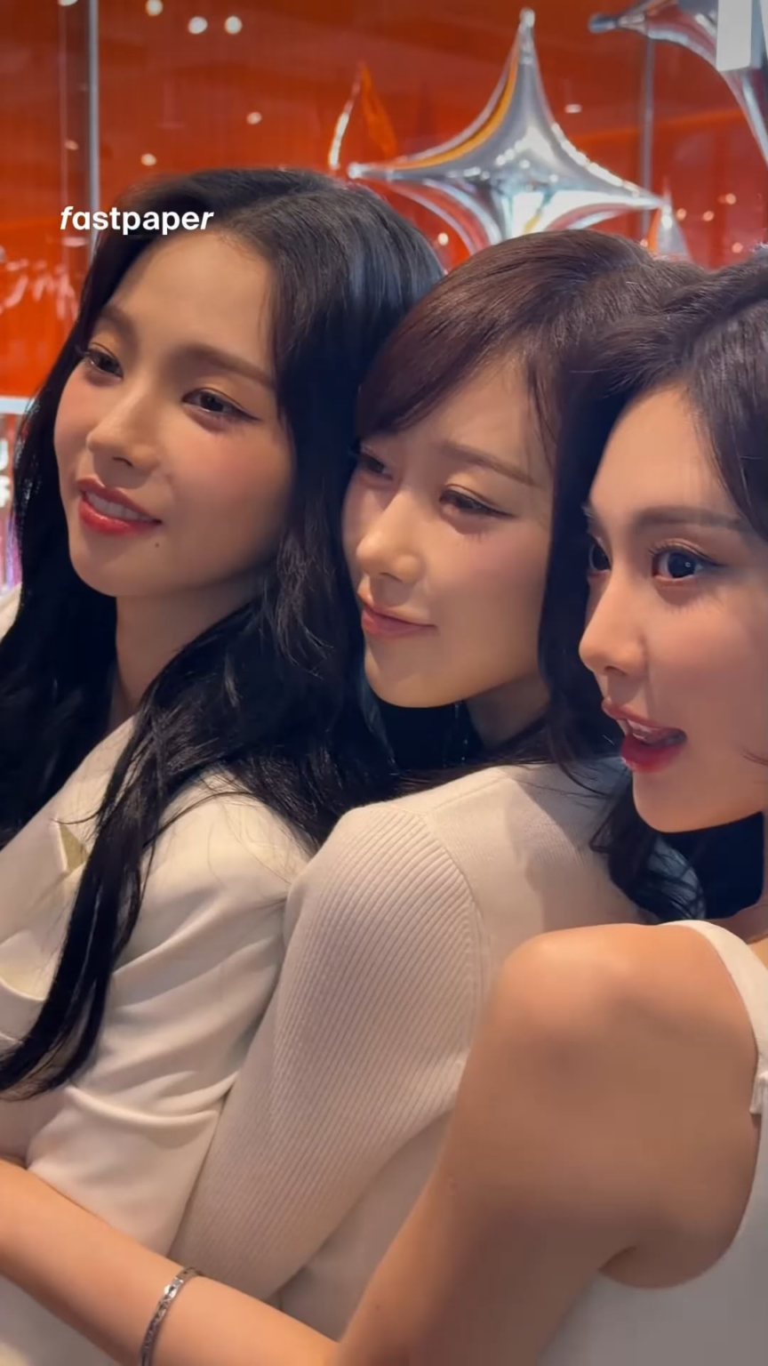 260219 تحديث الانستقرام fastpaper مع aespa