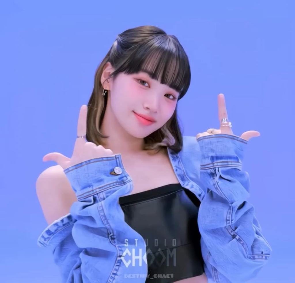 ما هي أغنية LE SSERAFIM التي يتم تشغيلها في خلفية Chaewon؟