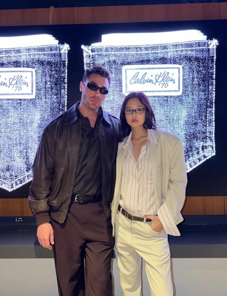 260215 تحديث sam__woolf على الانستقرام مع جيني