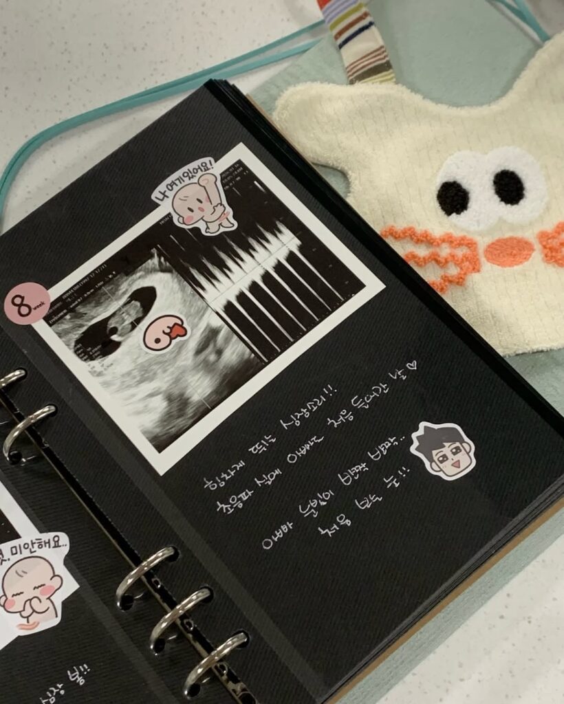 شاركت Keumjo (العضوة السابقة في 9MUSES) بأنها حامل بطفلها الأول شاركت Keumjo (العضوة السابقة في 9MUSES) بأنها حامل بطفلها الأول