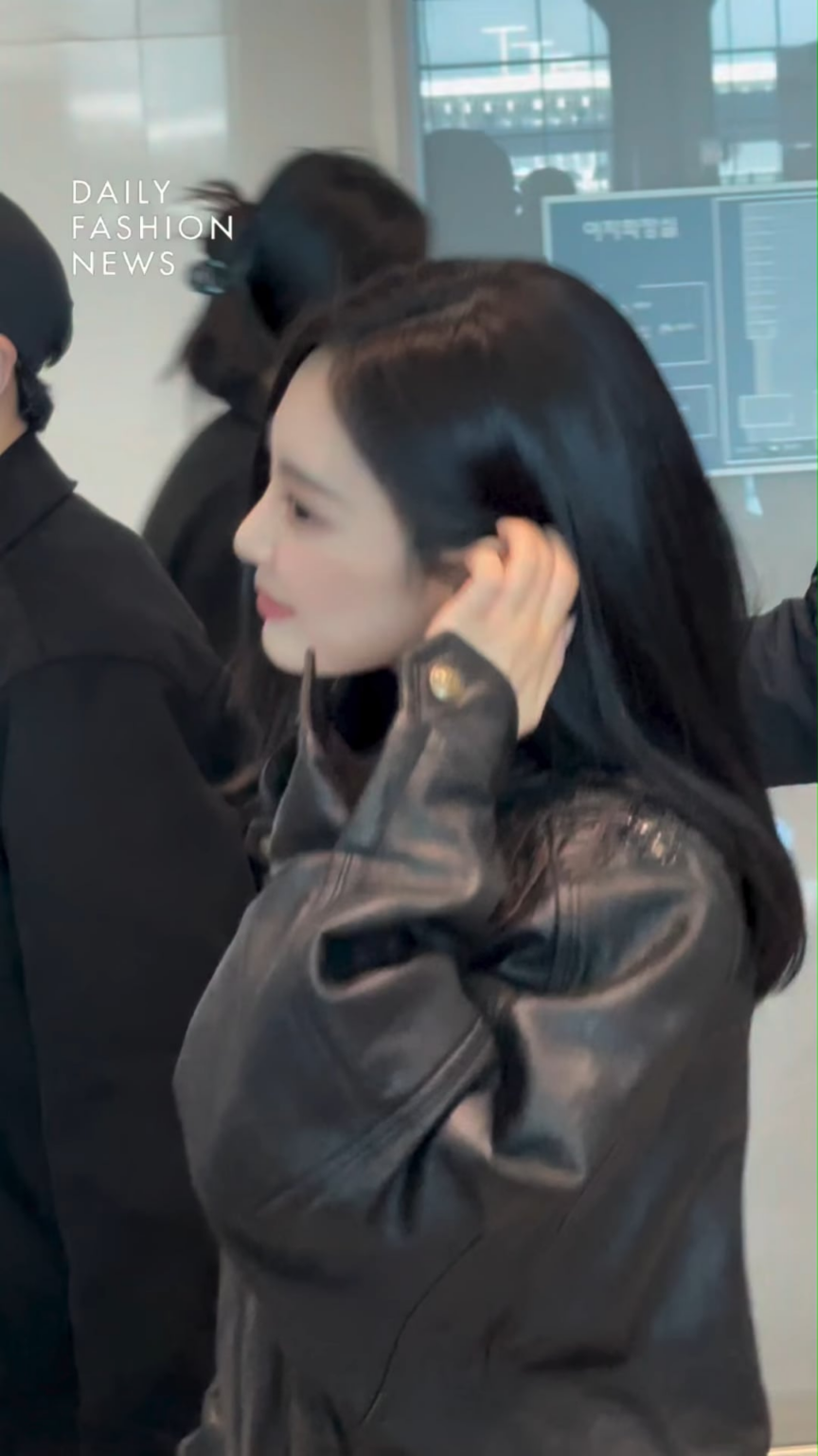 260225 - تحديث انستقرام لأخبار الموضة اليومية مع نينغ نينغ