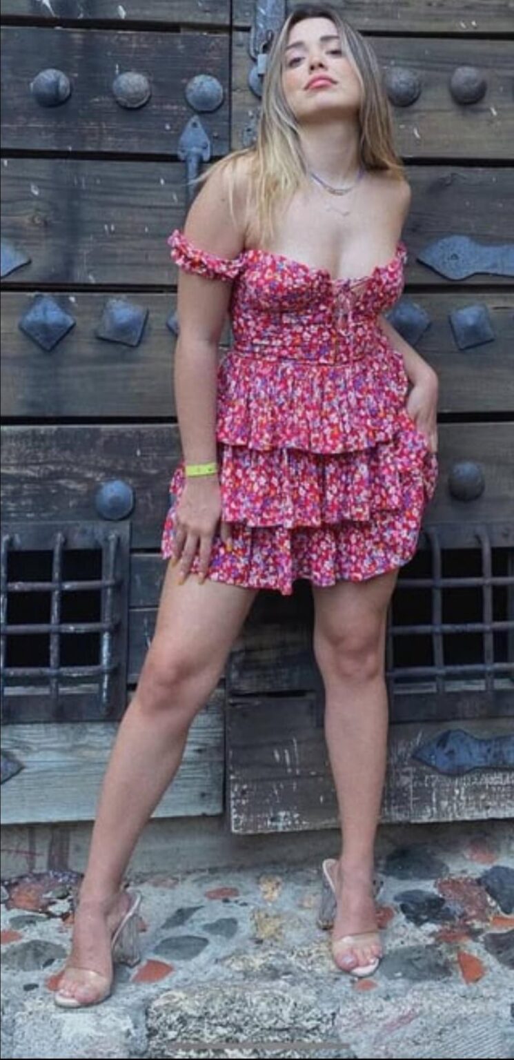 Elanur Netleştirilmiş 4K