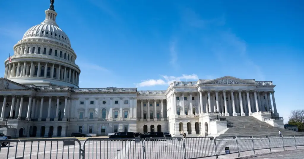 مسؤولان أميركيان: ترمب سيعرض خططه بشأن إيران في خطاب "حالة الاتحاد"