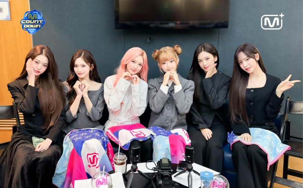 260212 تحديث Mnet Plus مع IVE - Mnet M Countdown MCD غرفة الانتظار خلف الصور