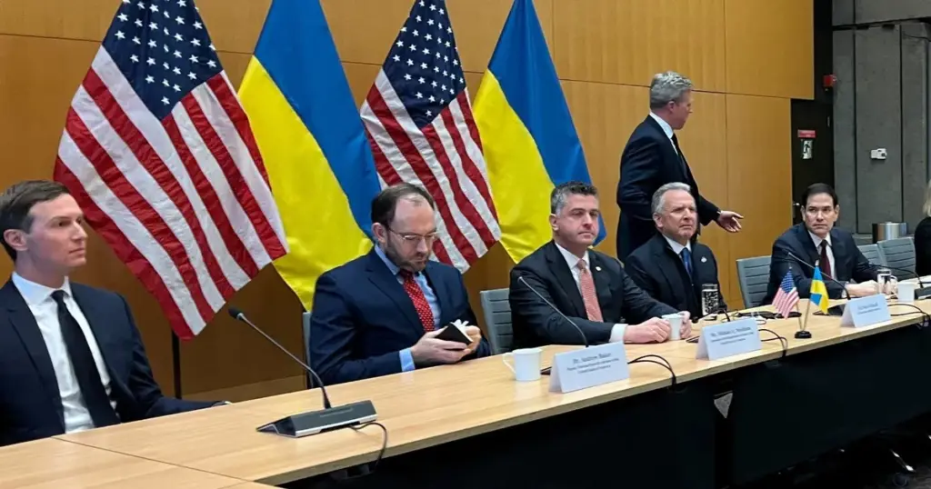 محادثات أميركية أوكرانية في جنيف وإعادة الإعمار أبرز الملفات محادثات أميركية أوكرانية في جنيف وإعادة الإعمار أبرز الملفات