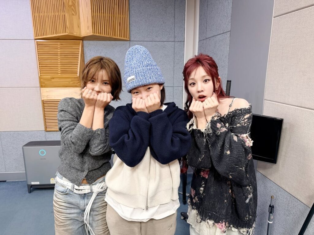 260201 - تحديث لي إيونجي في Gayo Plaza على الانستقرام مع سويون ويوكي