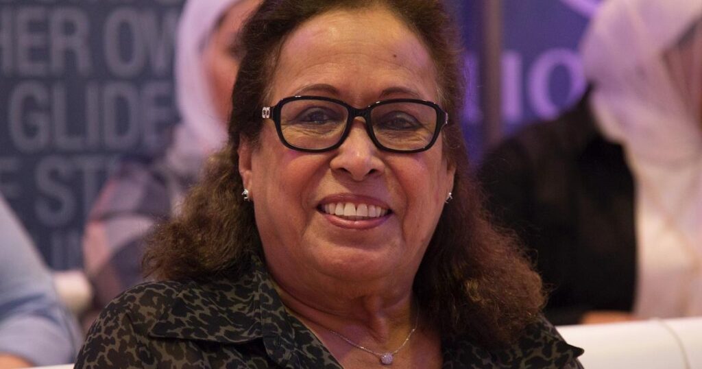 حياة الفهد تستكمل رحلة العلاج في الكويت حياة الفهد تستكمل رحلة العلاج في الكويت