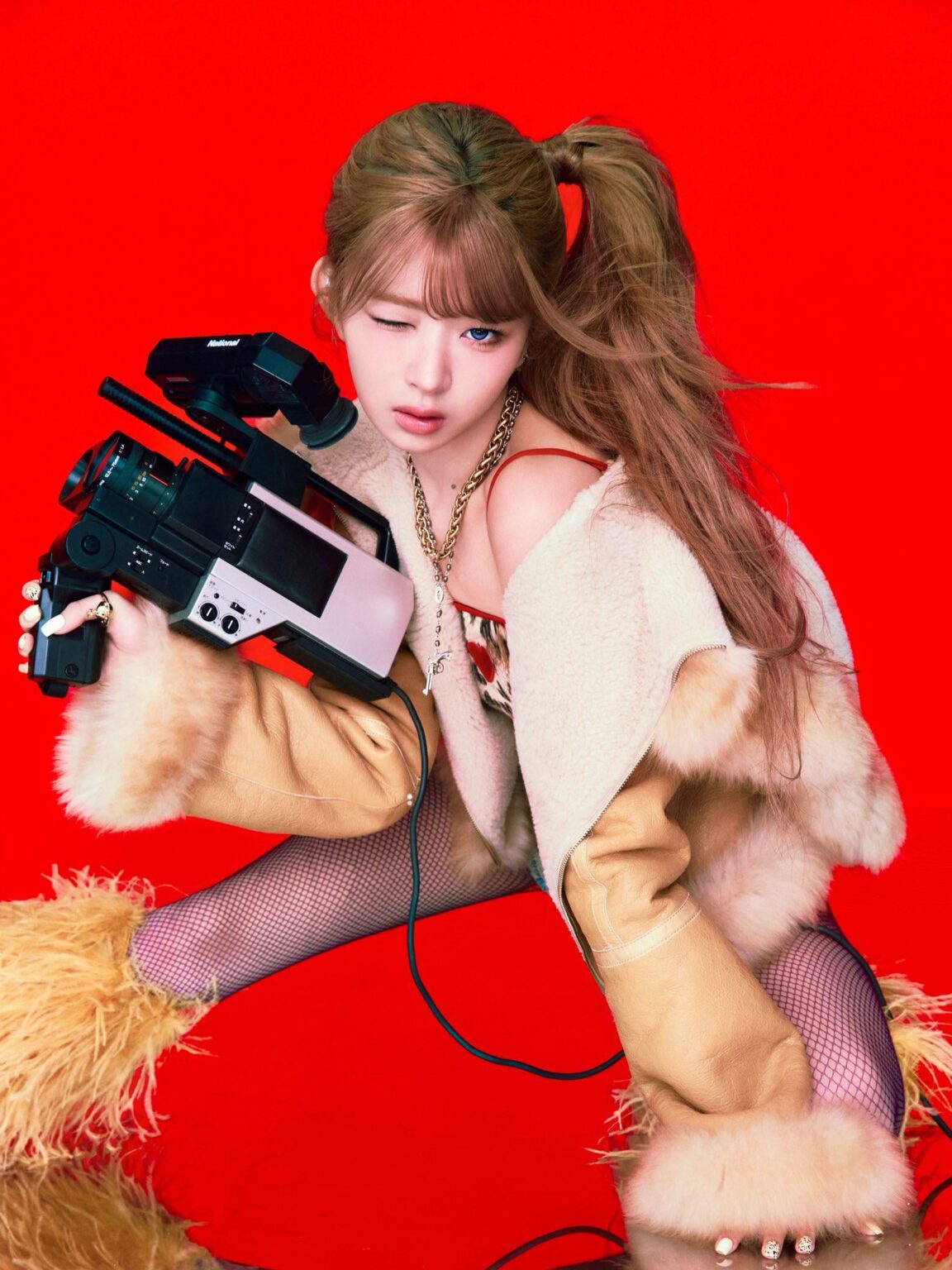 IVE – الألبوم الثاني: REVIVE+ (الصورة المفاهيمية – BANGERS) IVE - الألبوم الثاني: REVIVE+ (الصورة المفاهيمية - BANGERS)