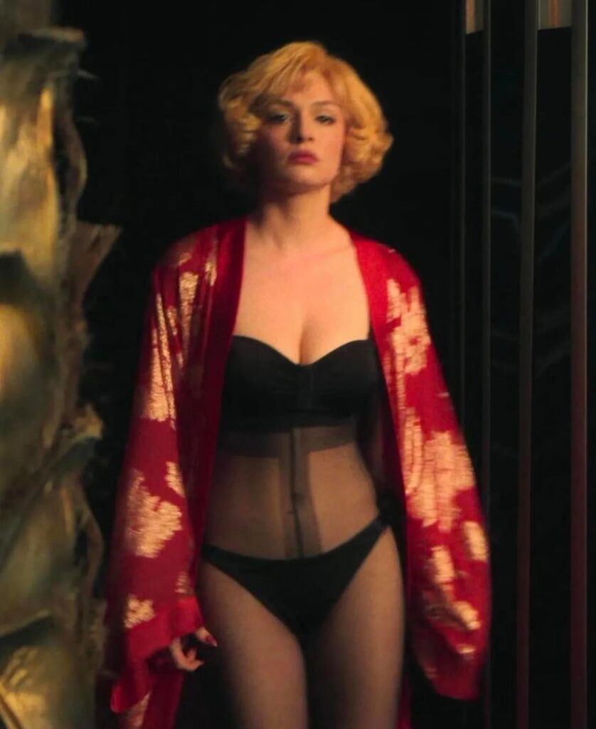 Serra arıtürk Serra arıtürk