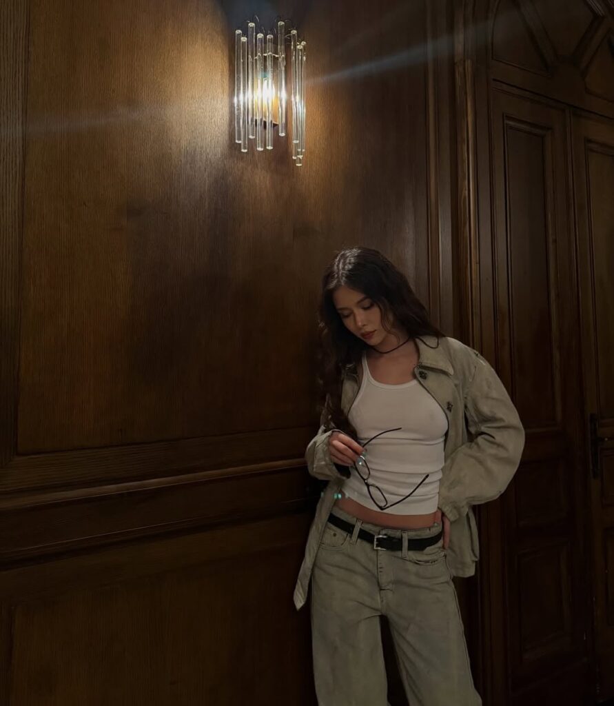 Türkü Su Demirel Türkü Su Demirel